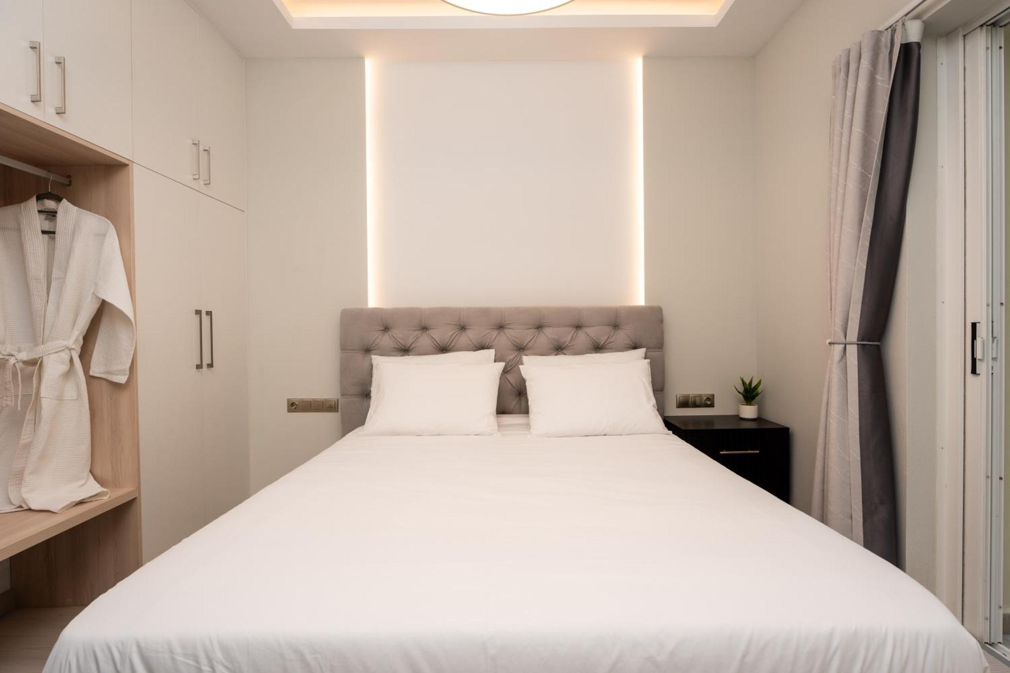 Secret View Apartment, With Private Jacuzzi Rethymno  ภายนอก รูปภาพ